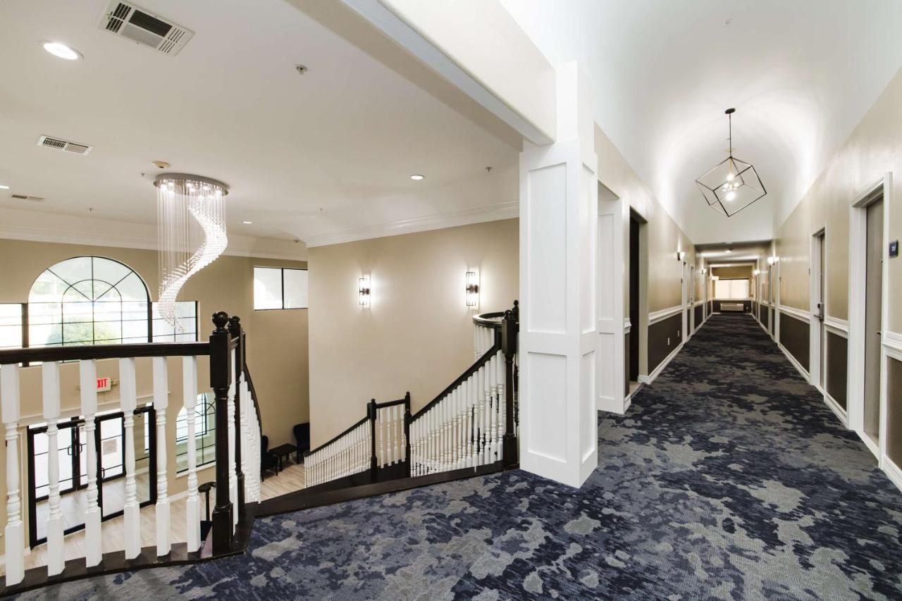Surestay Studio By Best Western Conroe Downtown Exterior photo