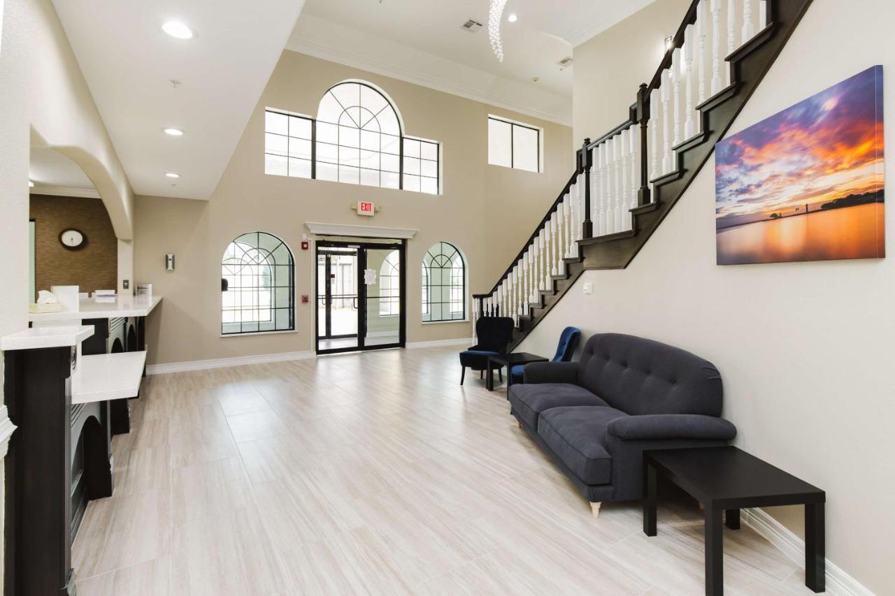 Surestay Studio By Best Western Conroe Downtown Exterior photo