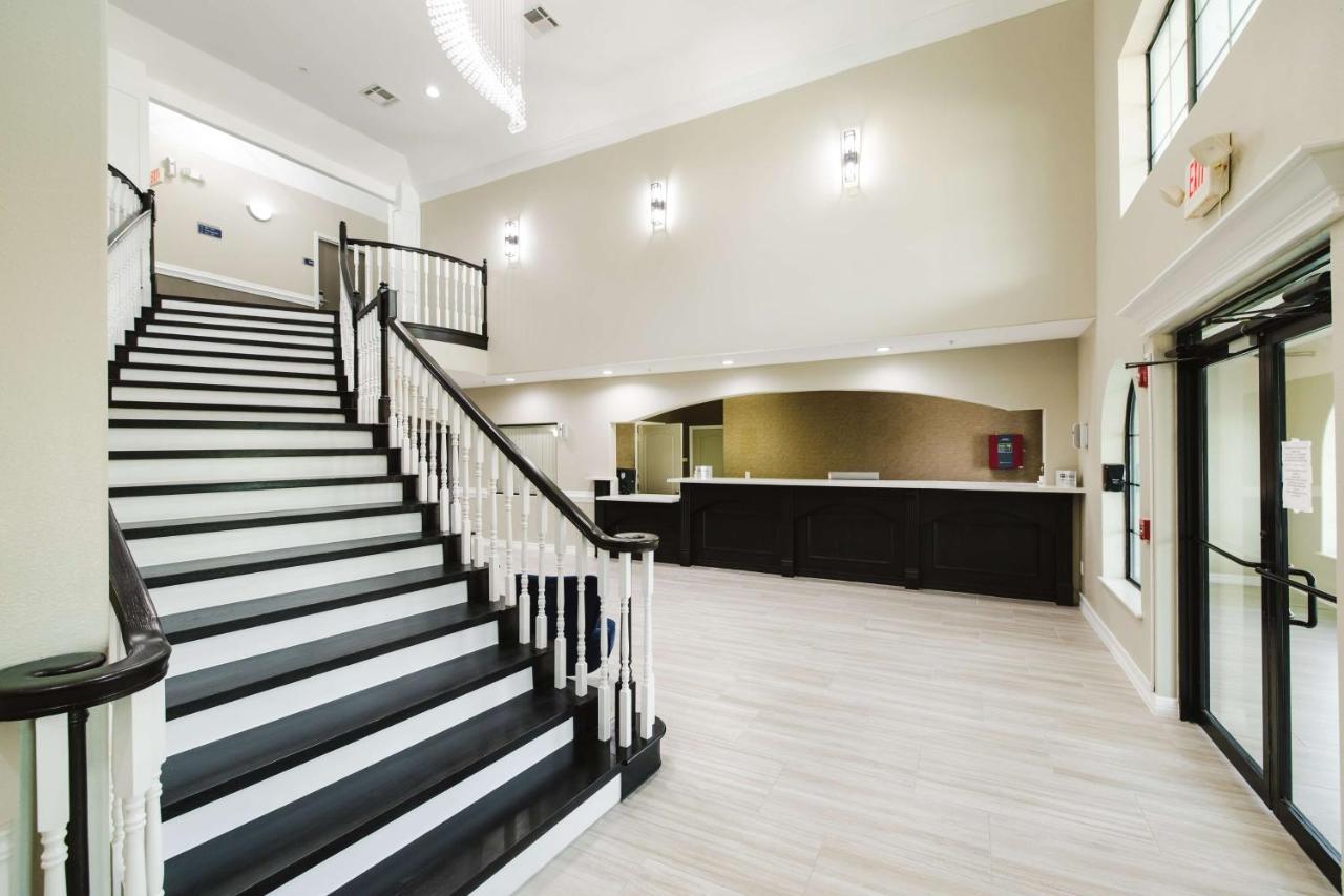 Surestay Studio By Best Western Conroe Downtown Exterior photo